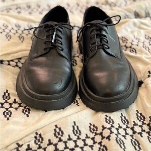 Very Cute Black Leather Camper Oxfords Women’s 7 EU 37 Excellent Condition